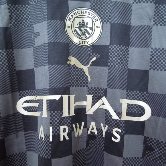 Manchester City co-branded special edition soccer jersey, large, Puma - Picture 4 of 7